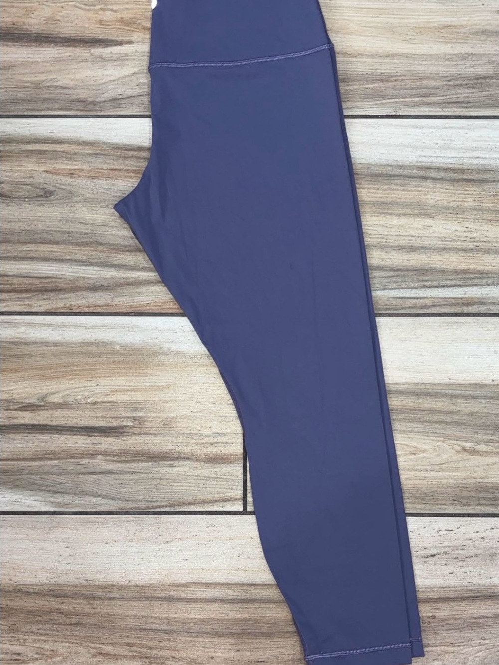 Women’s Lululemon Capri Stretch Active Leggings